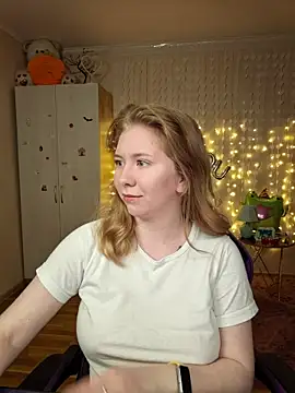 Snapshot of D0nna_ chatting on 03/16/26, 09:28 D0nna online show from 03/16/26, 09:28