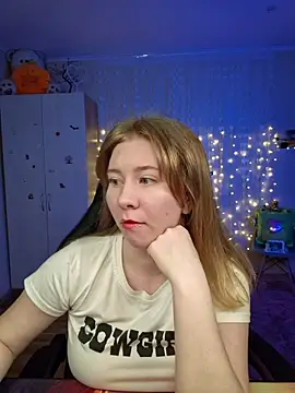 Snapshot of D0nna_ chatting on 03/02/26, 10:06 D0nna online show from 03/02/26, 10:06