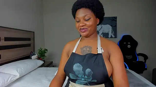 Renee-18 online show from 01/11/26, 10:27