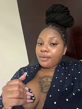 Renee-18 online show from 03/08/25, 09:18