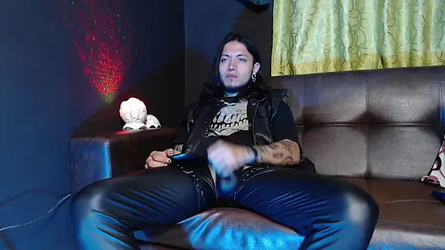 Dicaprioo  online show from 05/18/26, 04:07