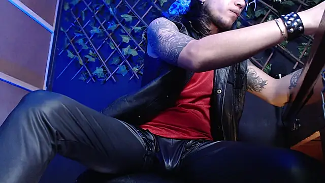 Snapshot of Dicaprioo_ chatting on 11/20/25, 06:41 Dicaprioo online show from 11/20/25, 06:41