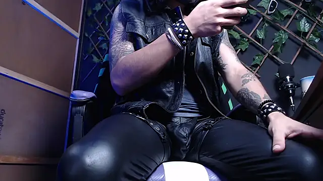 Dicaprioo  online show from 01/08/26, 04:35