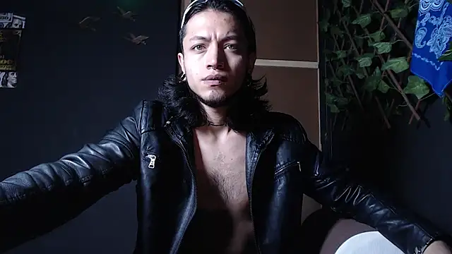 Snapshot of Dicaprioo_ chatting on 11/07/25, 03:11 Dicaprioo online show from 11/07/25, 03:11