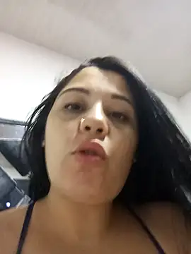 Snapshot of adan_eva960 chatting on 09/14/25, 04:35 adan eva960 online show from 09/14/25, 04:35