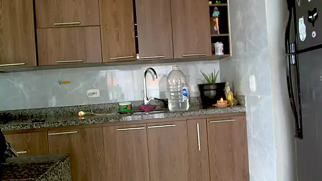 Snapshot of adan_eva960 chatting on 01/28/25, 06:28 adan eva960 online show from 01/28/25, 06:28