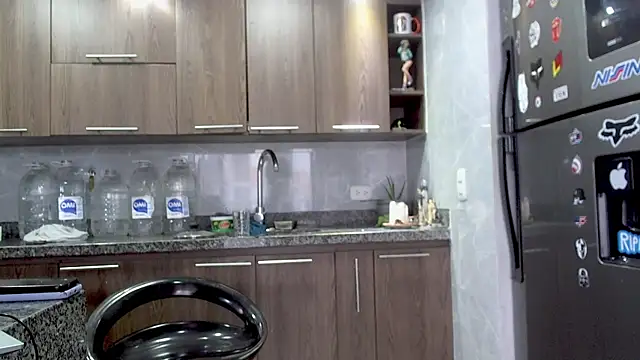 Snapshot of adan_eva960 chatting on 03/11/25, 07:03 adan eva960 online show from 03/11/25, 07:03