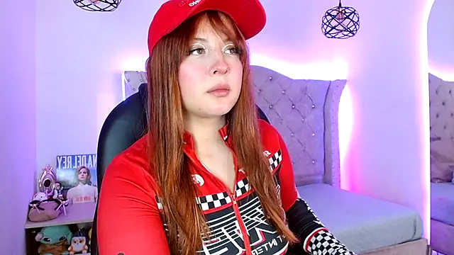 Charlotte Jones   online show from 12/05/25, 12:26