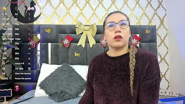 RubbyTaylor online show from 12/01/25, 02:40