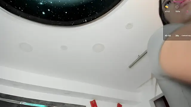 Elsalombardi  online show from 11/17/25, 12:31