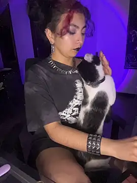  Gothiccbitch  online show from 11/23/25, 04:33