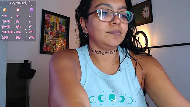 Snapshot of Rachell__420 chatting on 03/21/26, 11:08 Rachell 420 online show from 03/21/26, 11:08