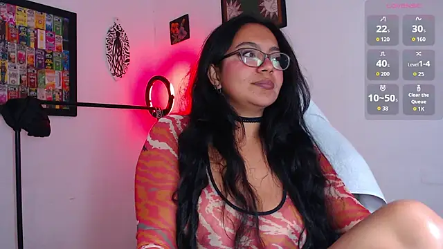 Snapshot of Rachell__420 chatting on 05/14/26, 02:36 Rachell 420 online show from 05/14/26, 02:36