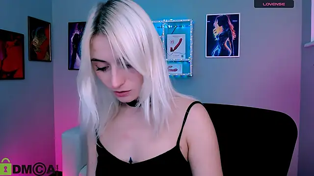 melisa white1 online show from 12/16/25, 08:24