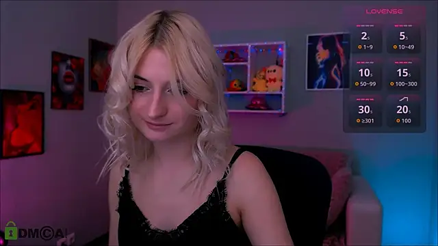 Snapshot of melisa_white1 chatting on 06/17/26, 07:13 melisa white1 online show from 06/17/26, 07:13