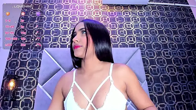 CherryBlossom23 online show from 10/27/25, 01:17