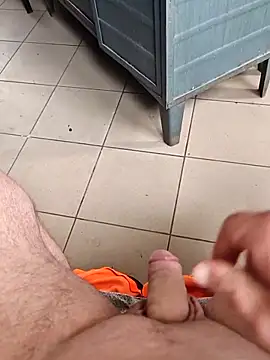 Szeltolo001 online show from 03/02/26, 12:12