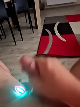 Szeltolo001 online show from 03/30/26, 02:35