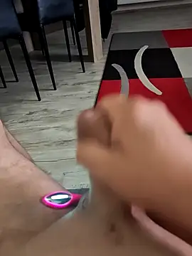 Szeltolo001 online show from 03/28/26, 11:39