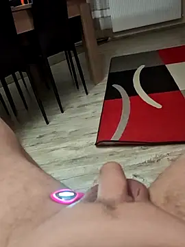 Szeltolo001 online show from 03/28/26, 02:23