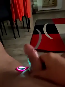 Szeltolo001 online show from 04/03/26, 01:45