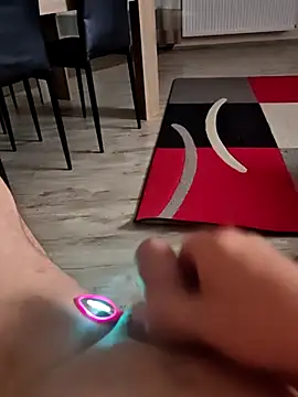 Szeltolo001 online show from 03/06/26, 03:34