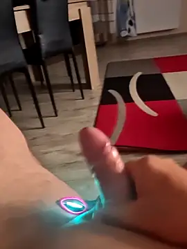 Szeltolo001 online show from 03/31/26, 10:45