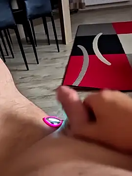 Szeltolo001 online show from 04/02/26, 02:19