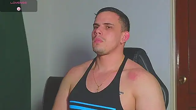 Snapshot of Regansmiths chatting on 11/29/25, 02:01 Regansmiths online show from 11/29/25, 02:01