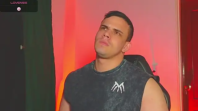 Snapshot of Regansmiths chatting on 10/21/25, 07:41 Regansmiths online show from 10/21/25, 07:41