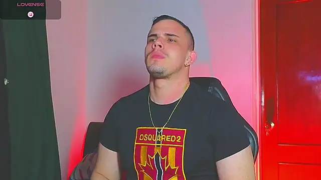 Snapshot of Regansmiths chatting on 09/14/25, 05:30 Regansmiths online show from 09/14/25, 05:30