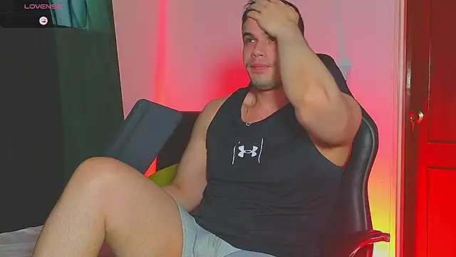 Snapshot of Regansmiths chatting on 11/27/25, 11:21 Regansmiths online show from 11/27/25, 11:21