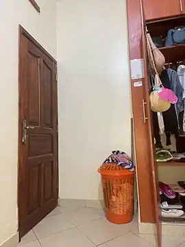 Snapshot of sweet18creamybigpussy chatting on 09/26/25, 08:27 sweet18creamybigpussy online show from 09/26/25, 08:27