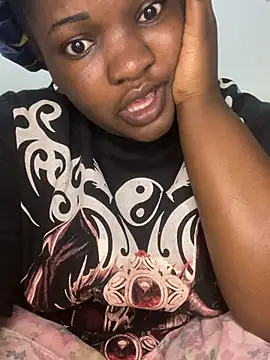 sweet18creamybigpussy online show from 02/02/26, 12:20