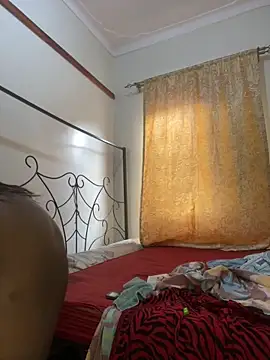 Snapshot of sweet18creamybigpussy chatting on 10/04/25, 11:01 sweet18creamybigpussy online show from 10/04/25, 11:01