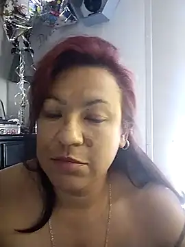 Snapshot of Erotic_nayma chatting on 02/24/25, 11:32 Erotic nayma online show from 02/24/25, 11:32