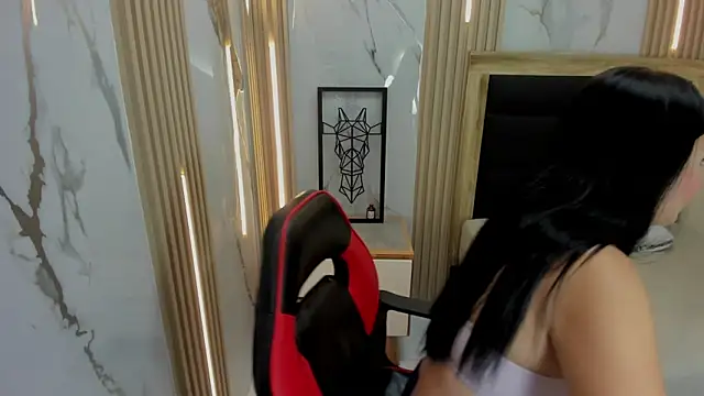 delilaquinn online show from 12/03/25, 12:26