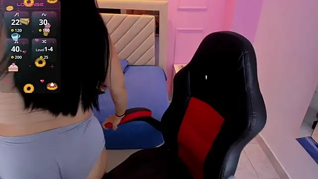 delilaquinn online show from 12/19/25, 08:22