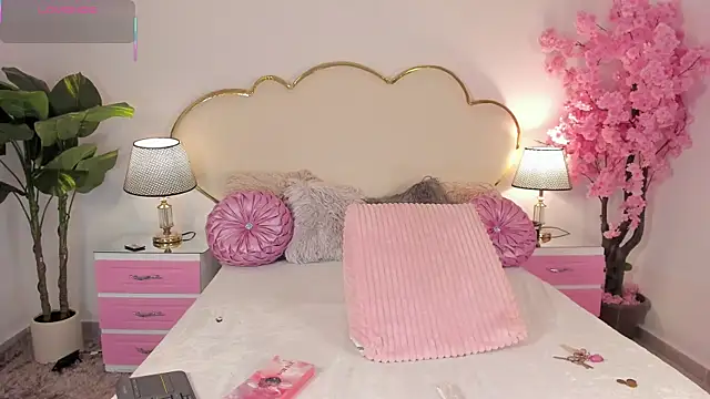 CahitlinBell online show from 02/11/26, 06:57