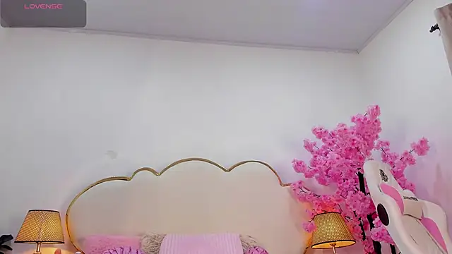 CahitlinBell online show from 03/21/26, 05:30