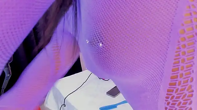 CahitlinBell online show from 02/08/25, 04:14