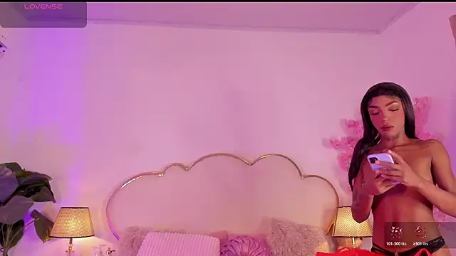 CahitlinBell online show from 05/08/26, 06:06