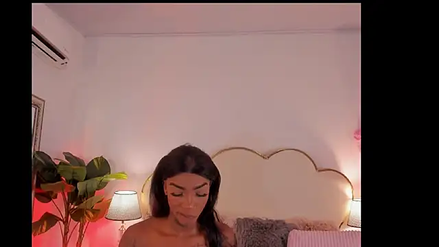 CahitlinBell online show from 02/10/26, 05:17