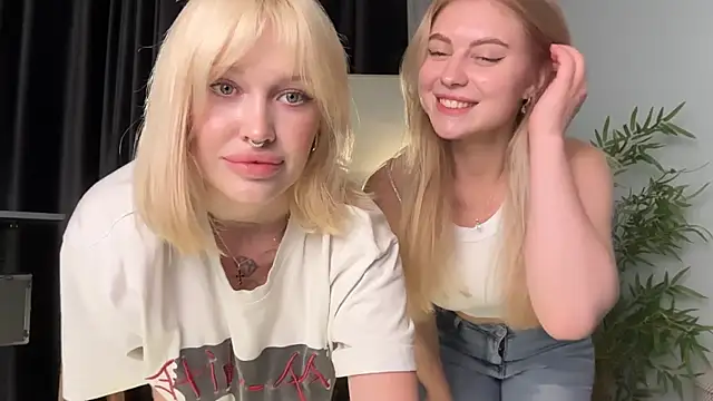 Golden Aline online show from 07/26/26, 06:26