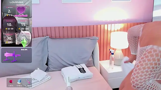 Snapshot of katia_expensive chatting on 11/04/25, 11:47 katia expensive online show from 11/04/25, 11:47