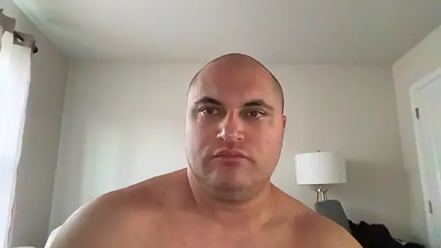 SluggishChase99 online show from 10/18/25, 10:01