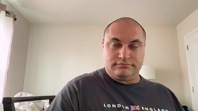 SluggishChase99 online show from 10/23/25, 08:18