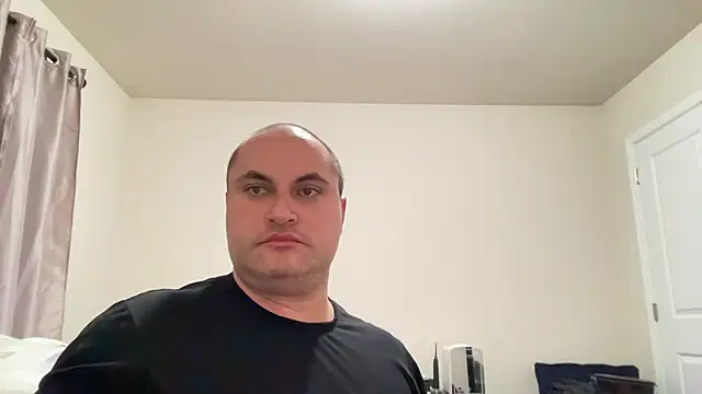 SluggishChase99 online show from 02/10/26, 12:42