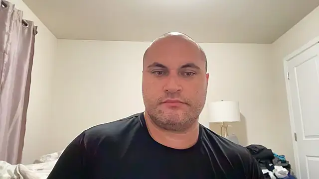 SluggishChase99 online show from 11/11/25, 12:27