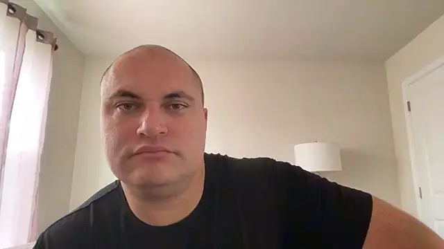 SluggishChase99 online show from 10/30/25, 02:58